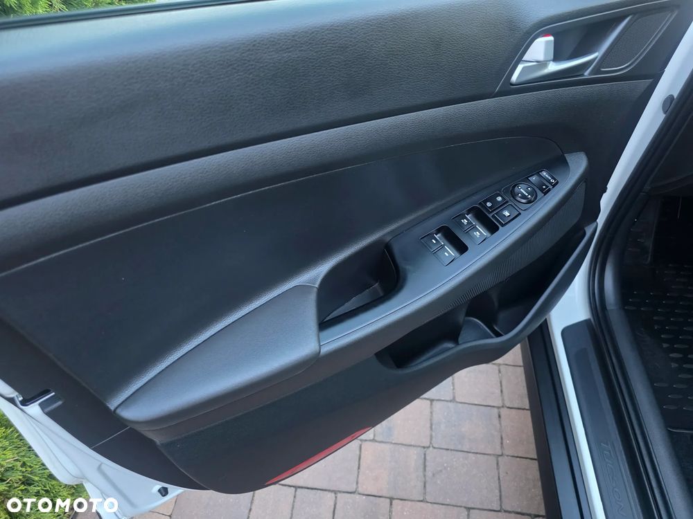 Hyundai Tucson - 30