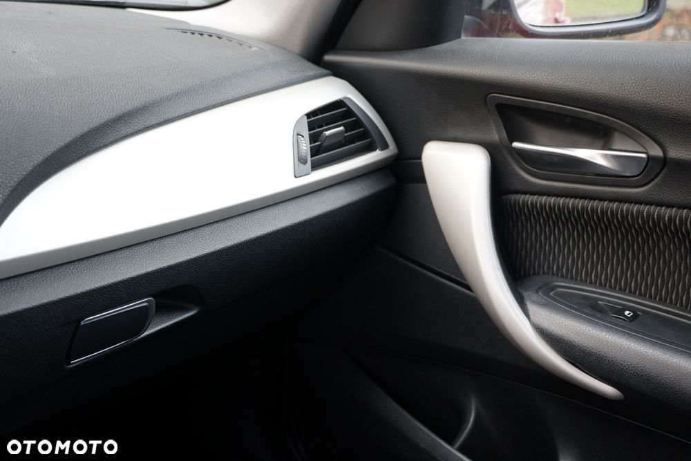 BMW Seria 1 116d - 34