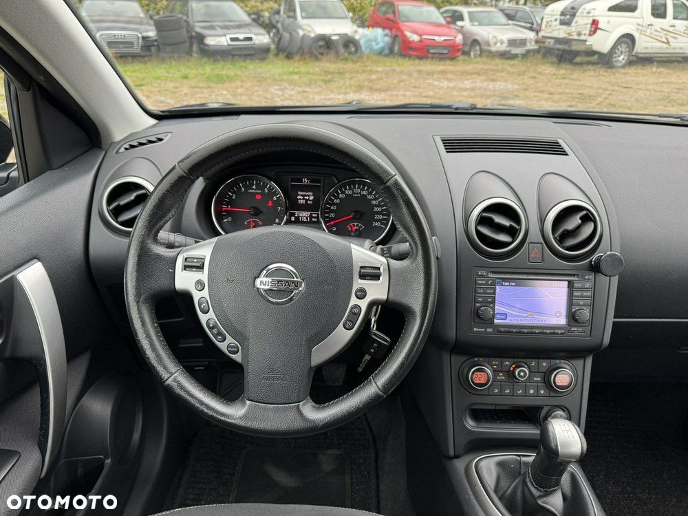 Nissan Qashqai - 27
