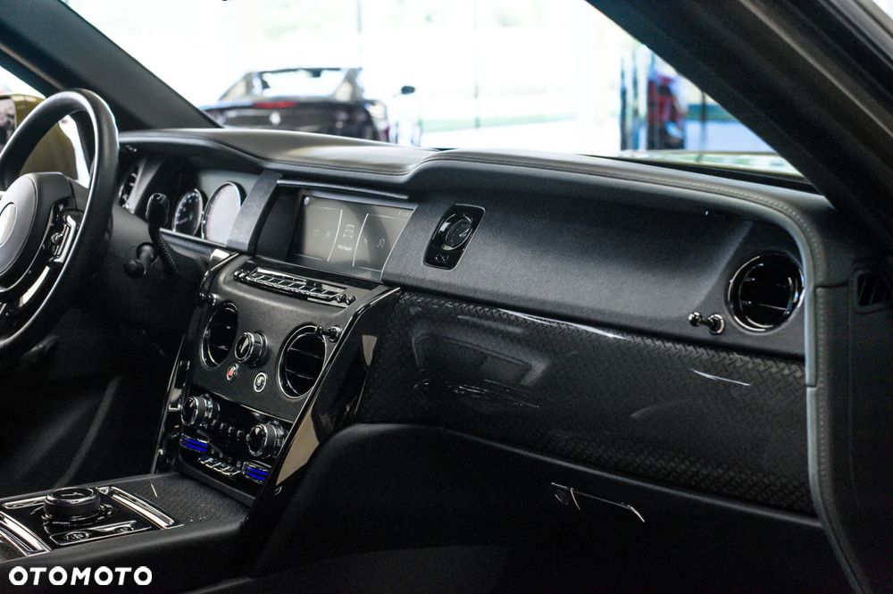 Rolls-Royce Cullinan - 22