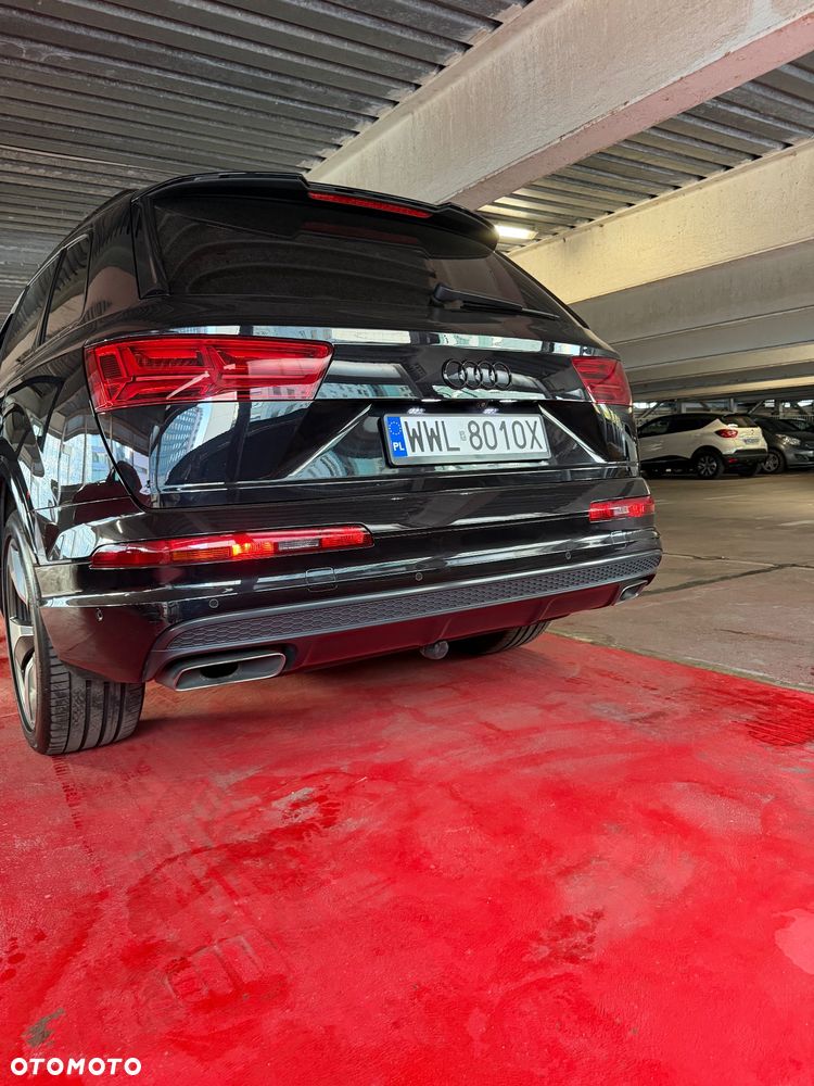 Audi Q7 - 7