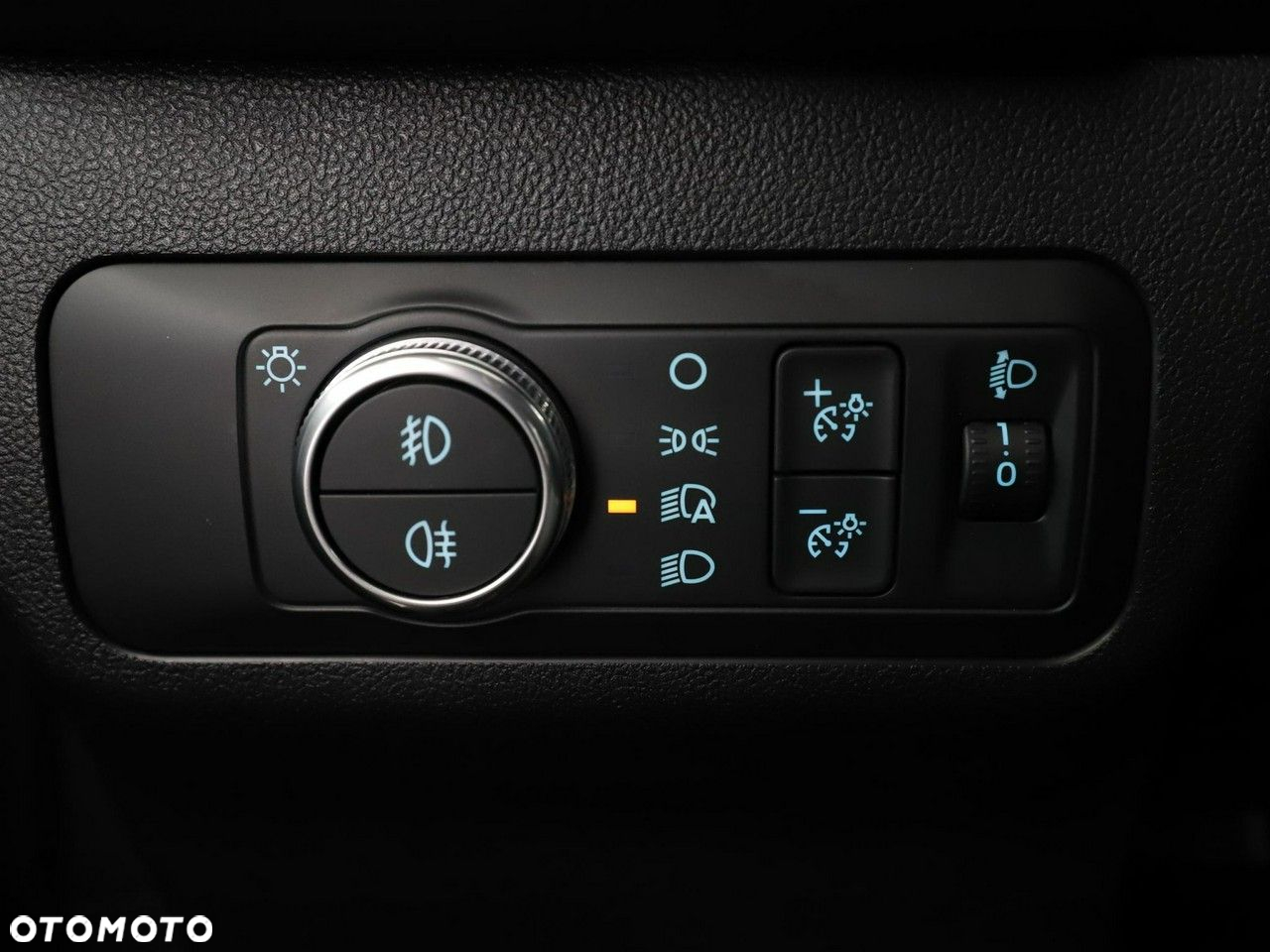 Ford Kuga 1.5 EcoBoost ST-LINE - 33