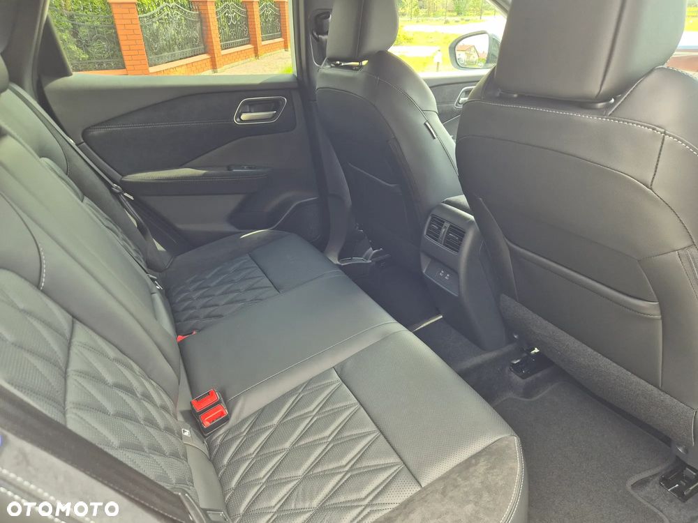 Nissan Qashqai 1.3 DIG-T MHEV Tekna+ Xtronic - 9