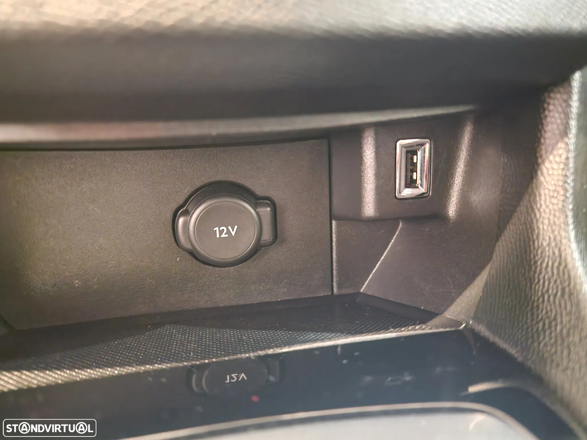 Peugeot 308 SW BlueHDi 100 Stop & Start Business-Line - 24