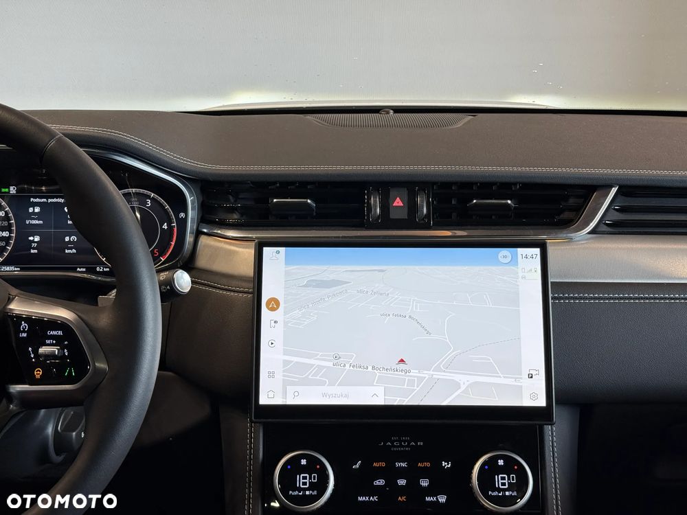 Jaguar F-Pace 2.0 D200 mHEV AWD R-Dynamic SE - 14