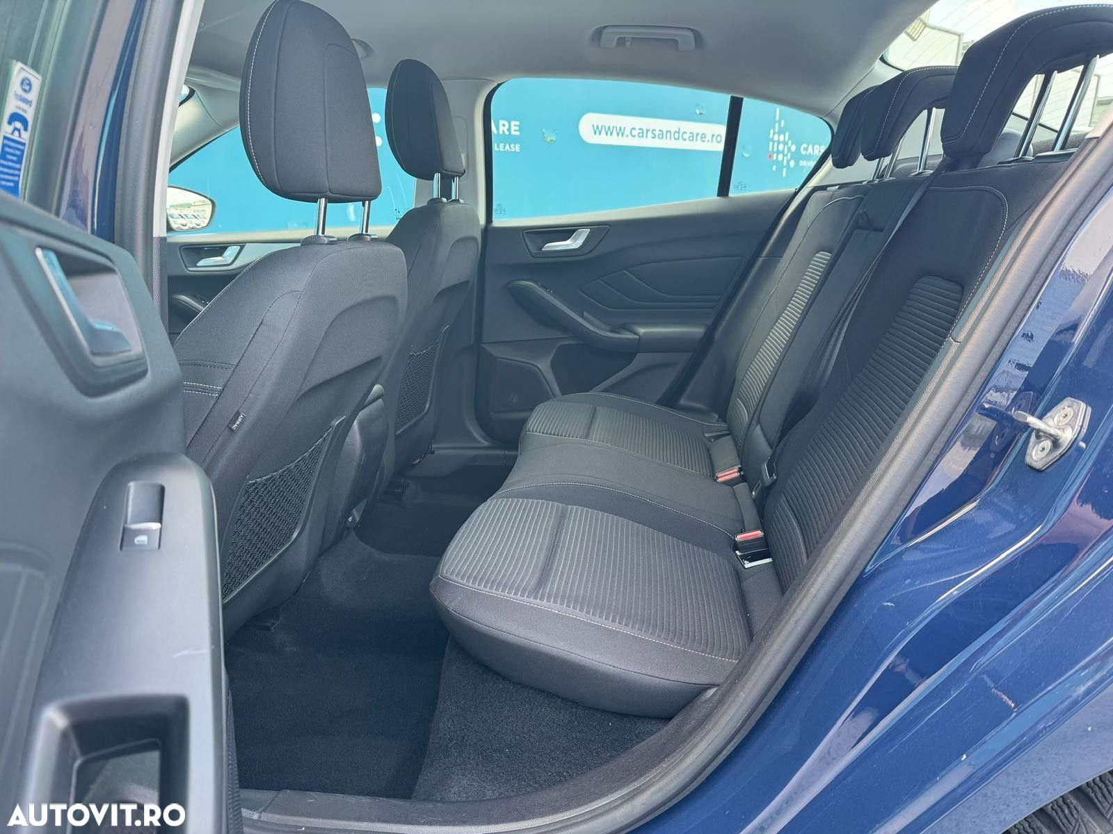 Ford Focus - 10