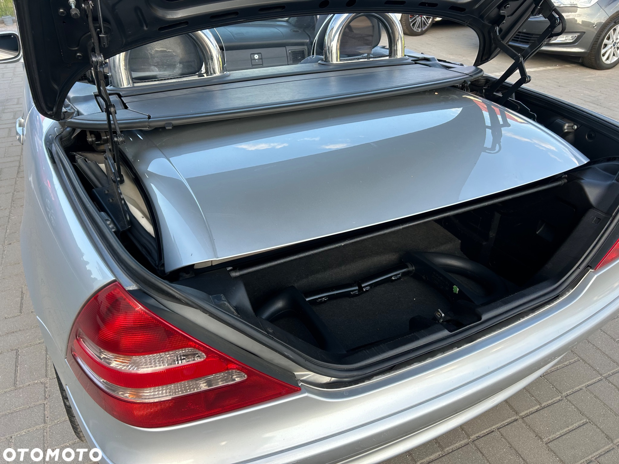 Mercedes-Benz SLK - 18