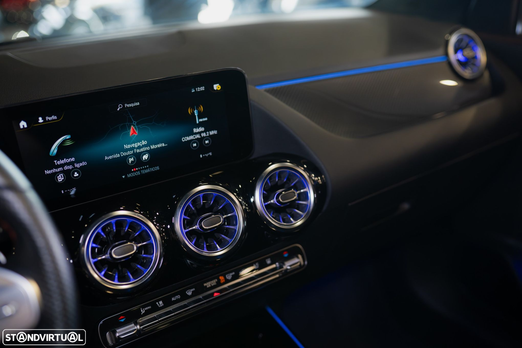 Mercedes-Benz GLA 250 e AMG Line - 36