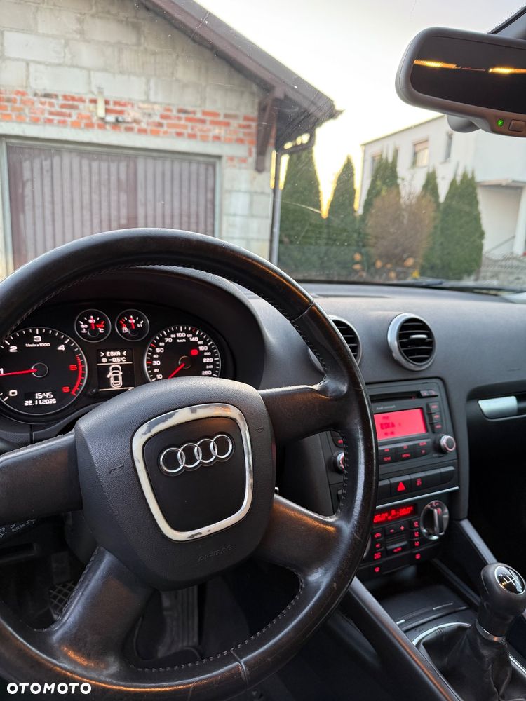 Audi A3 3-drzwiowe 1.6 TDI DPF S line Sportpaket - 14