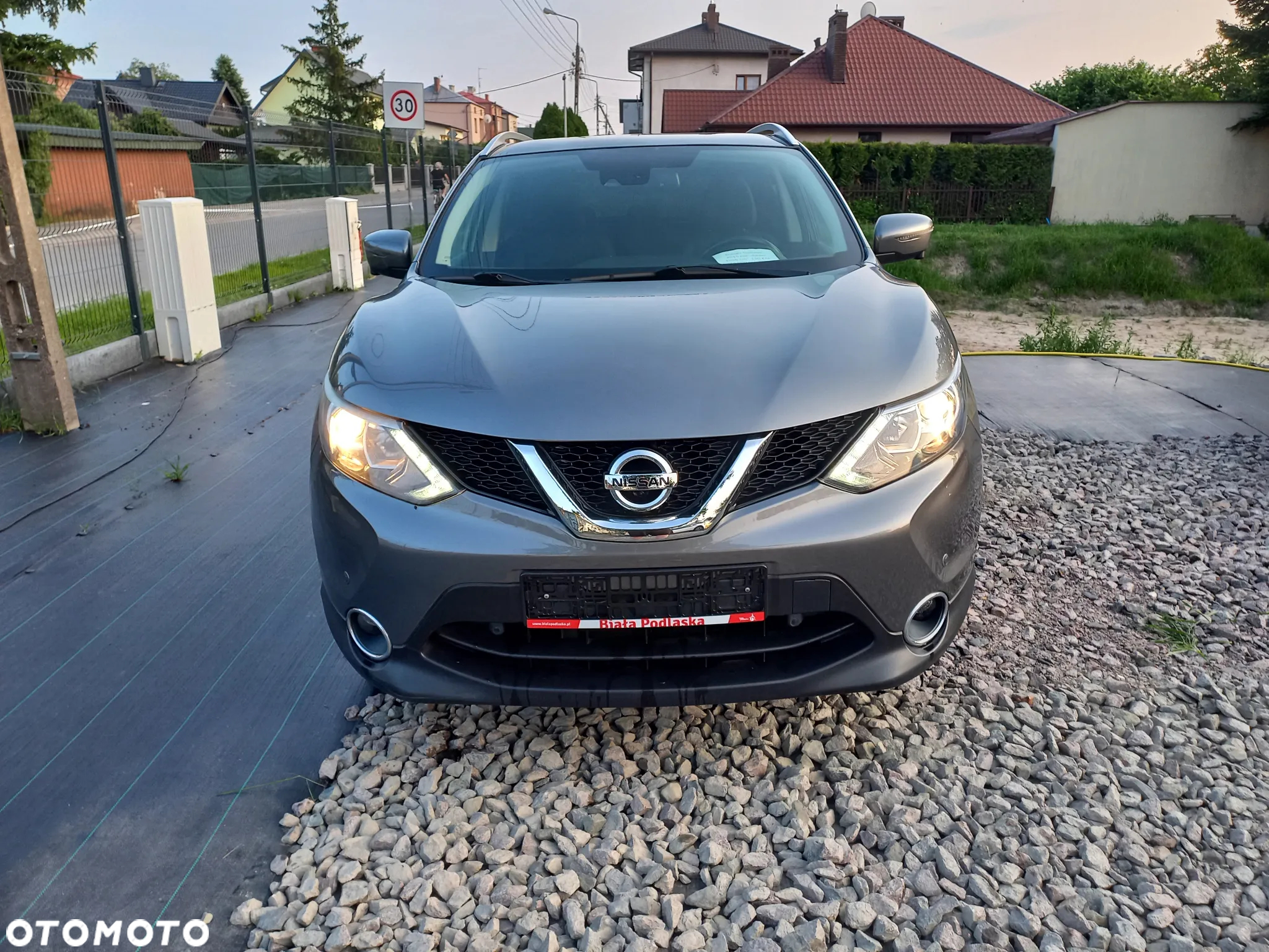 Nissan Qashqai 1.6 DCi N-Vision EU6 - 13