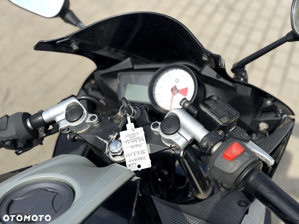 Yamaha R125 - 12