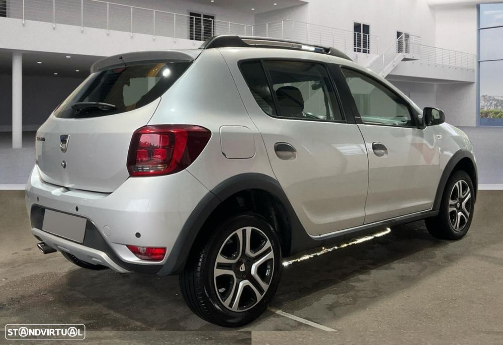 Dacia Sandero 0.9 TCe SL Stepway of Life - 3
