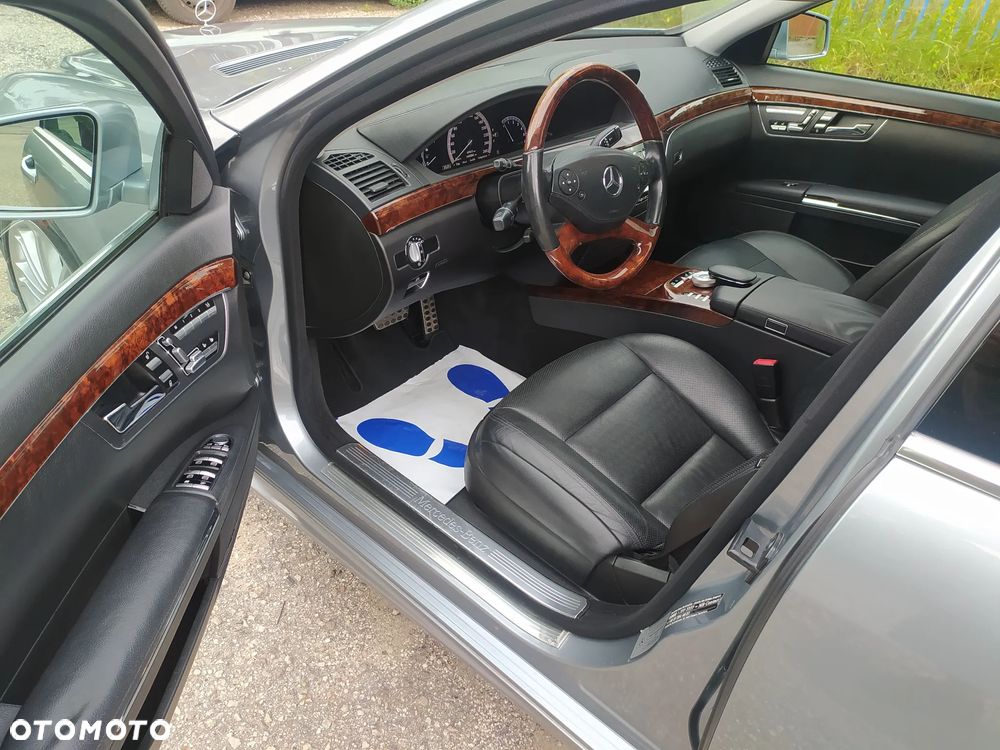 Mercedes-Benz Klasa S 350 (BlueTEC) d 4-Matic L 7G-TRONIC - 16