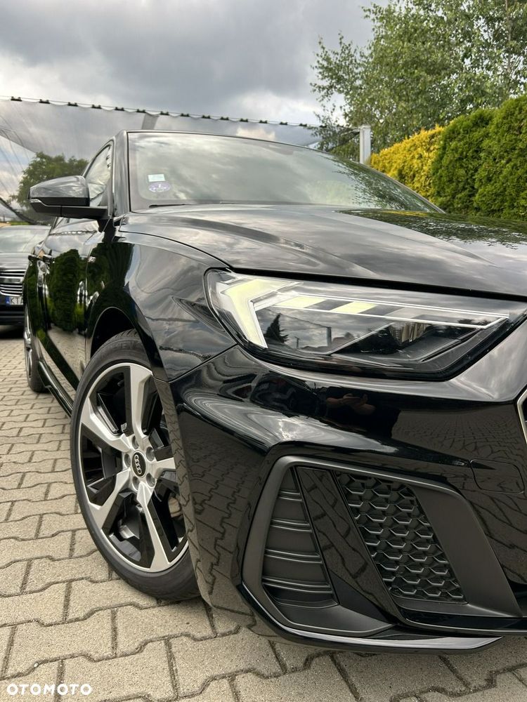 Audi A1 Sportback 35 TFSI S-Line S tronic - 11