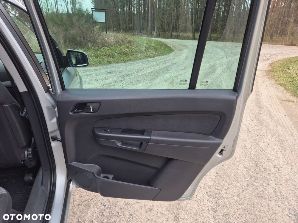 Opel Zafira 1.8 Easytronic Innovation - 23