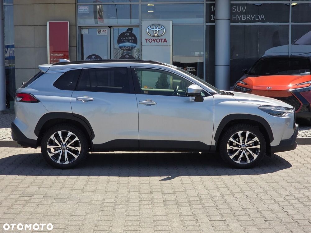 Toyota Corolla Cross 2.0 Hybrid Executive - 8
