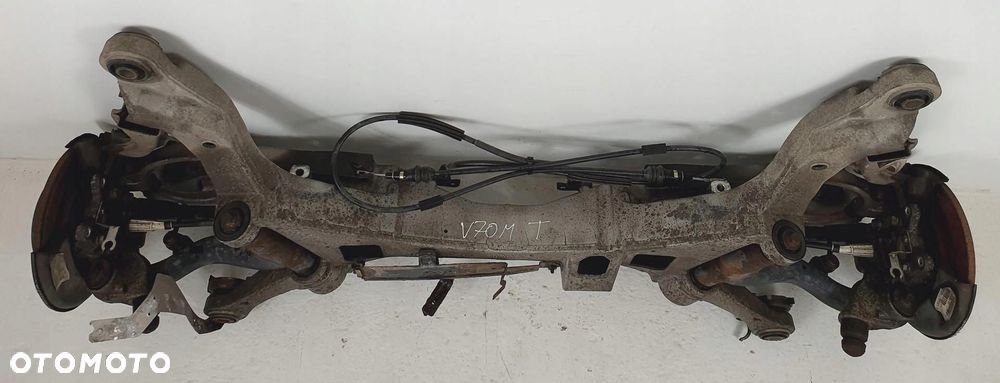 WÓZEK SANKI BELKA TYLNA OŚ TYŁ VOLVO V70 II - 2