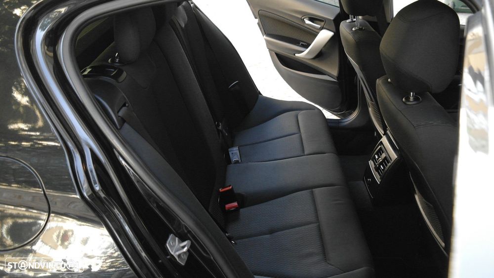 BMW 116 d EfficientDynamics - 17