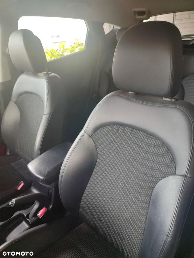 Hyundai ix35 1.6 GDI Classic 2WD - 2