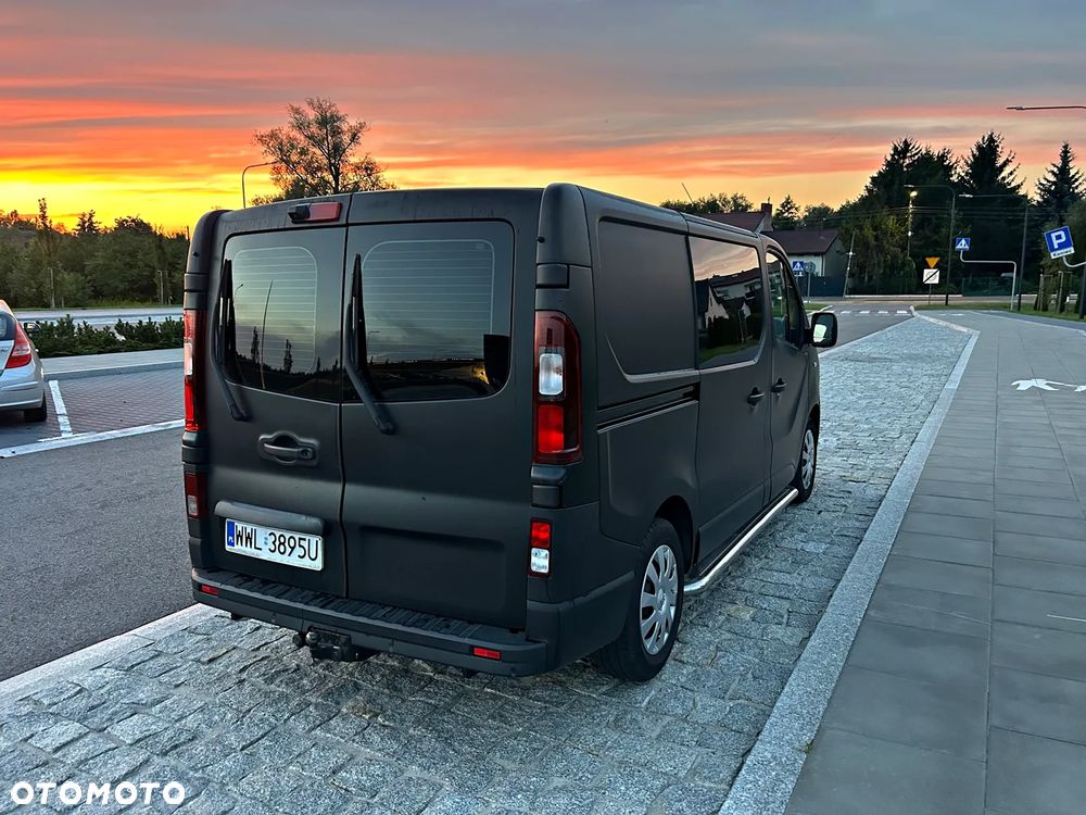 Opel Vivaro - 5