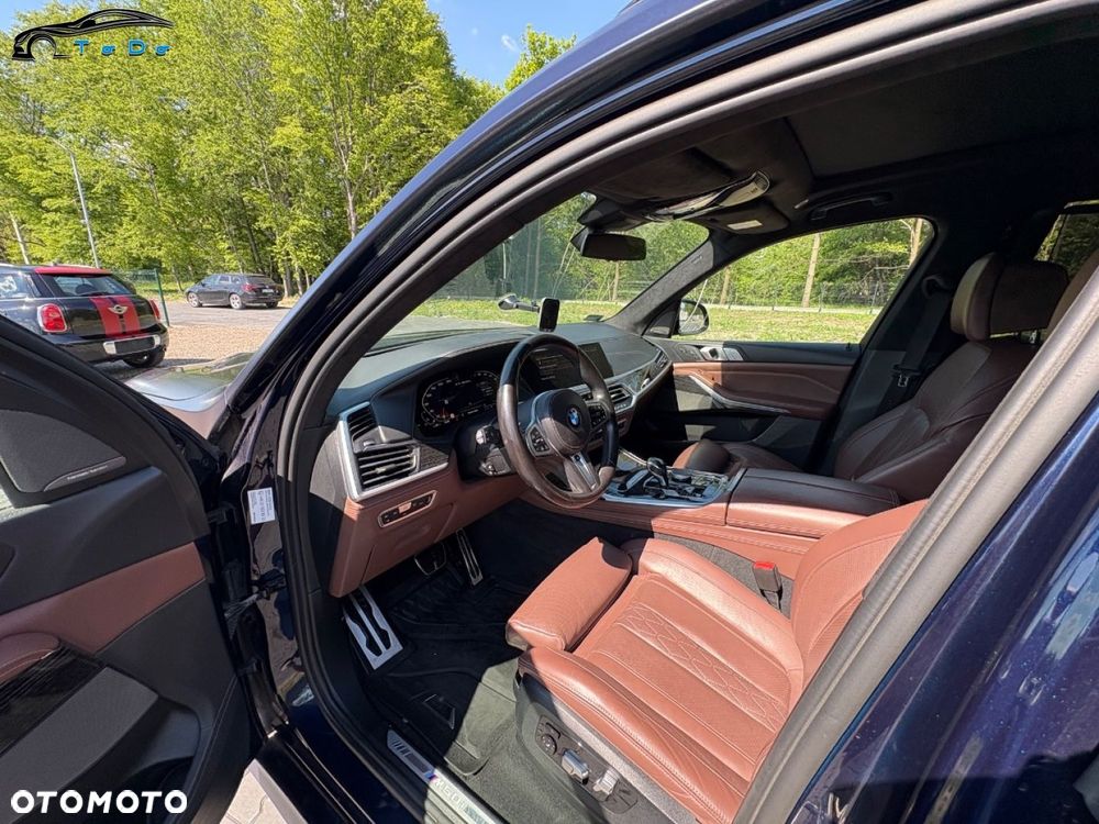 BMW X7 - 26