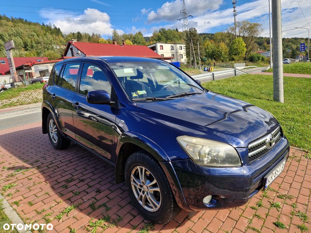 Toyota RAV4 - 2