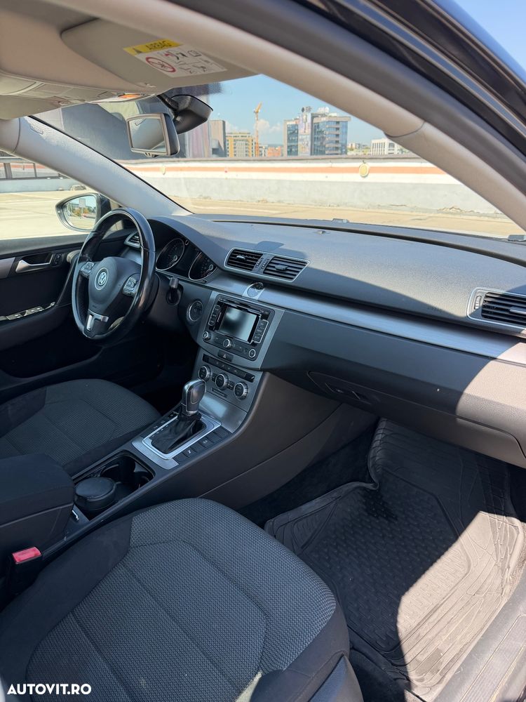 Volkswagen Passat 1.6TDI BlueMotion Tehnology DSG Comfortline - 6