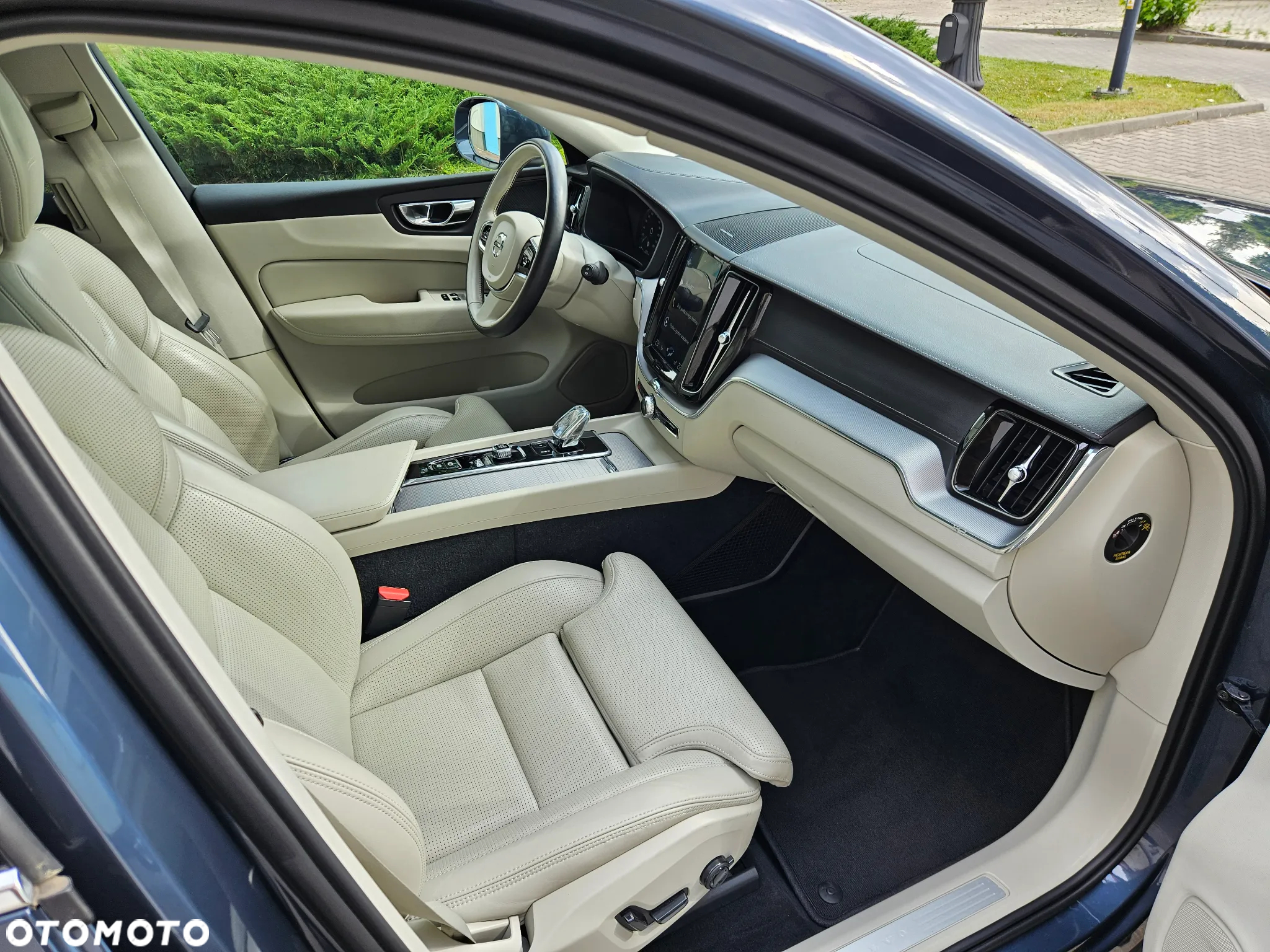 Volvo XC 60 - 10