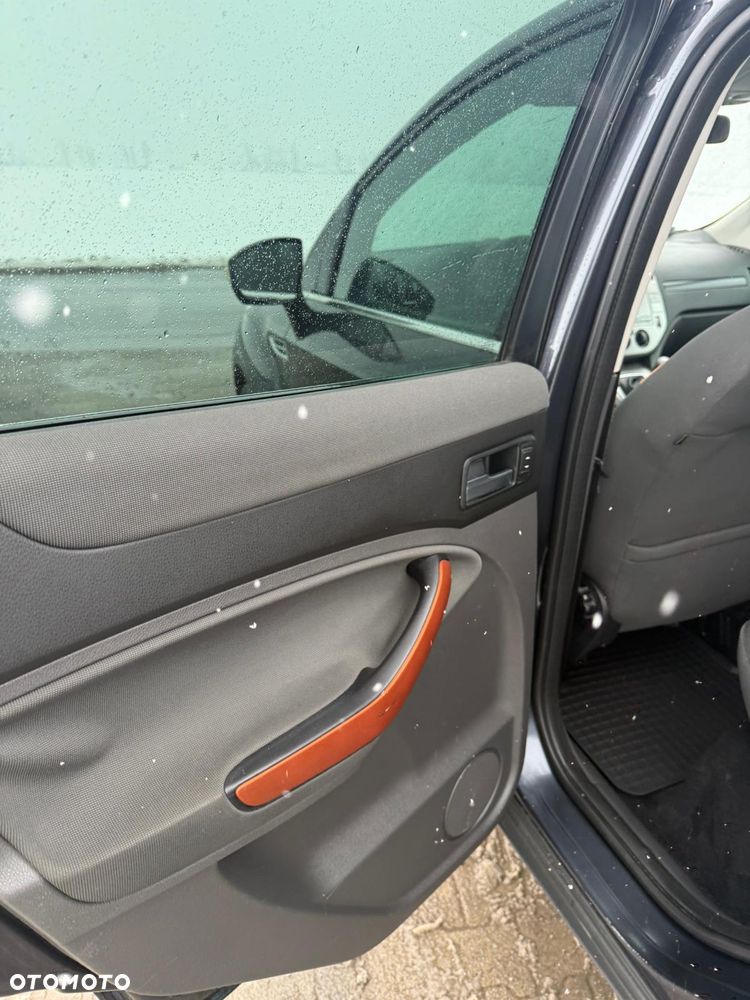 Ford Kuga 2.0 TDCi Trend - 18