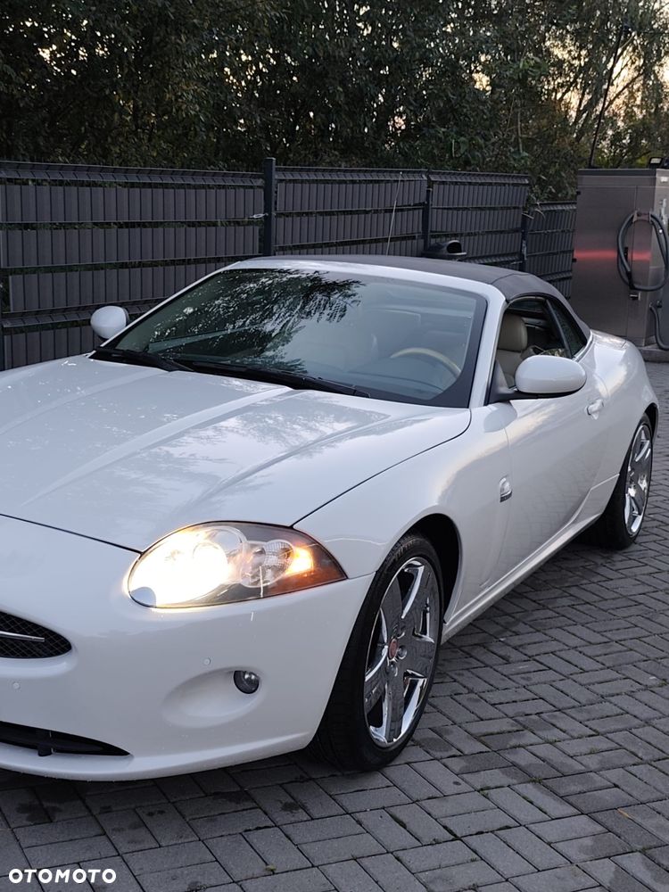 Jaguar XK 4.2 Cabriolet - 10