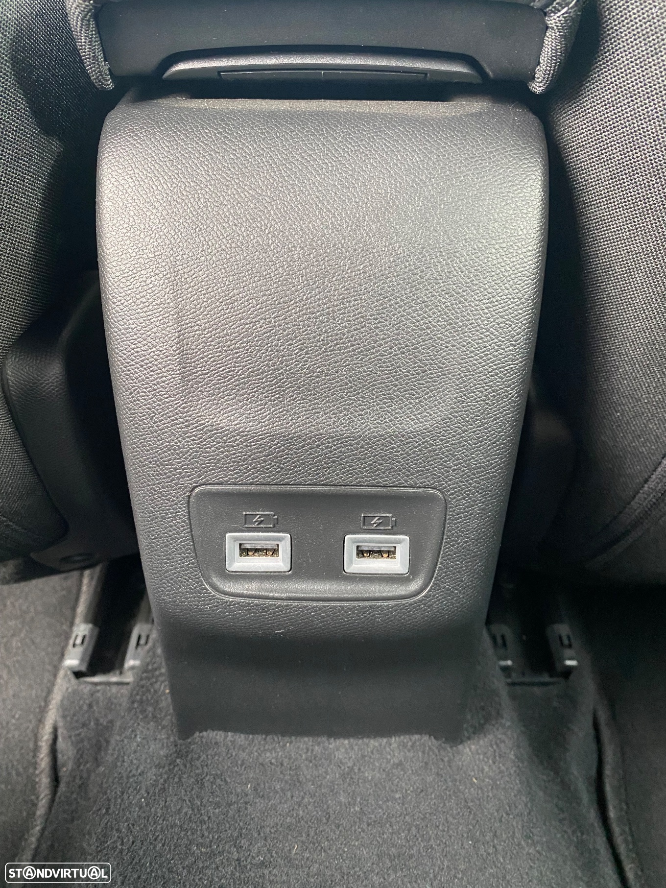 Peugeot 2008 1.2 PureTech Allure Pack - 25