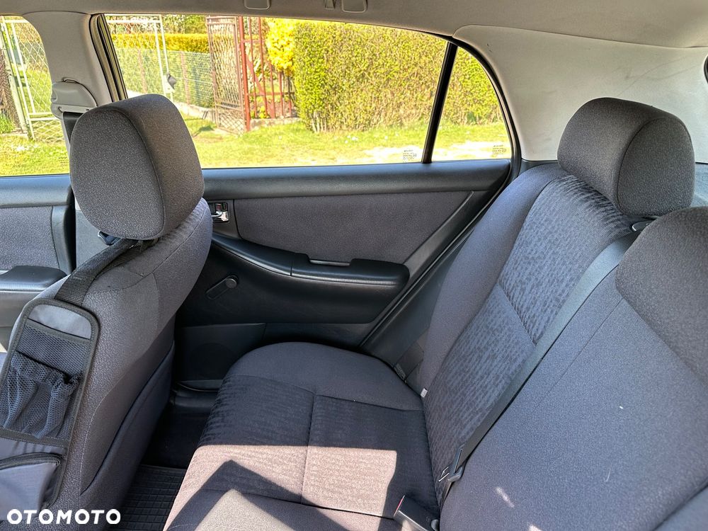 Toyota Corolla 1.4 VVT-i Terra - 13