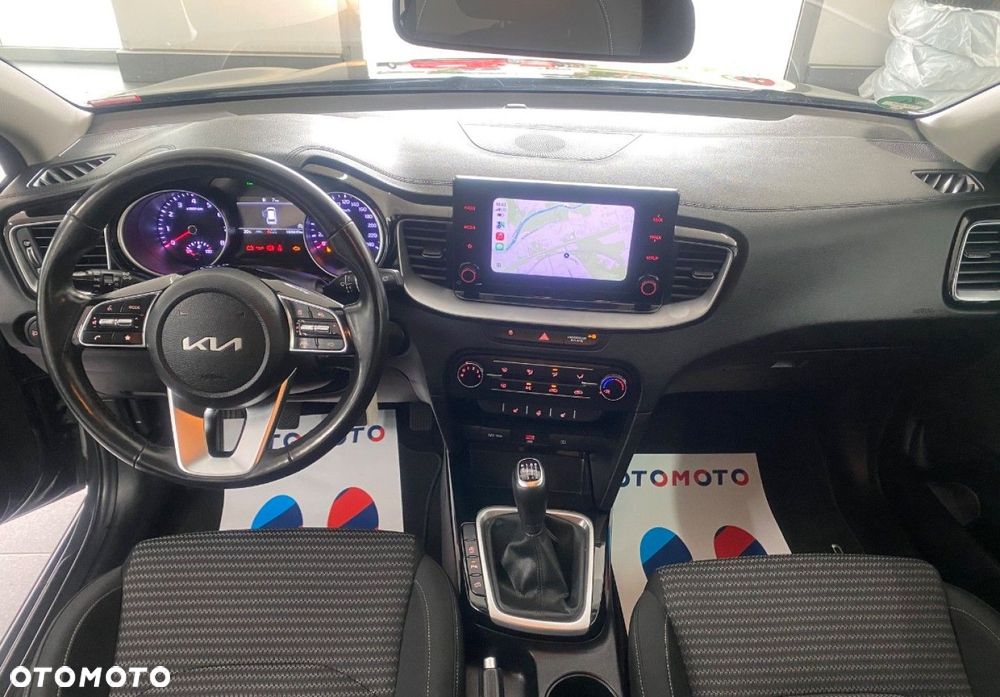 Kia Ceed - 19