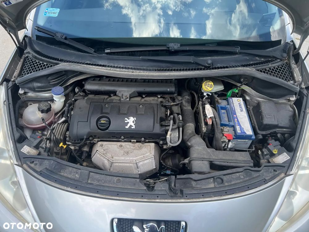 Peugeot 207 1.4 16V Trendy - 9