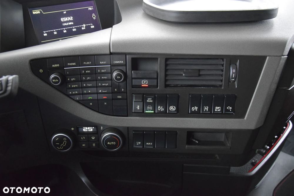 Volvo FH500 / HYDRAULIKA / EURO 6 / ACC / LEDY / ALUFELGI / SERWISOWANY / SPROWADZONY - 31