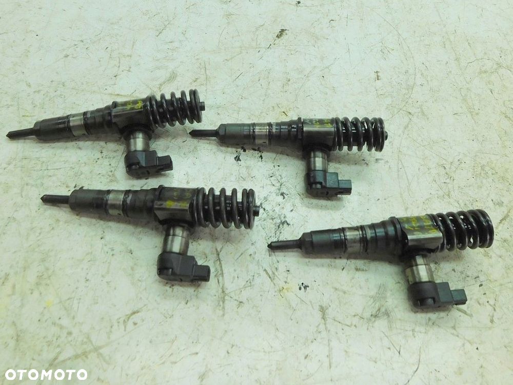 VW PASSAT B6 07r 2.0TDI BMR KOMBI POMPOWTRYSKIWACZ WTRYSK 03G130073T - 5