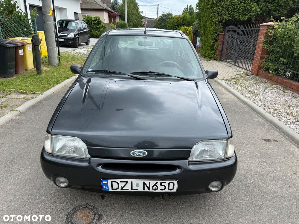 Ford Fiesta - 12