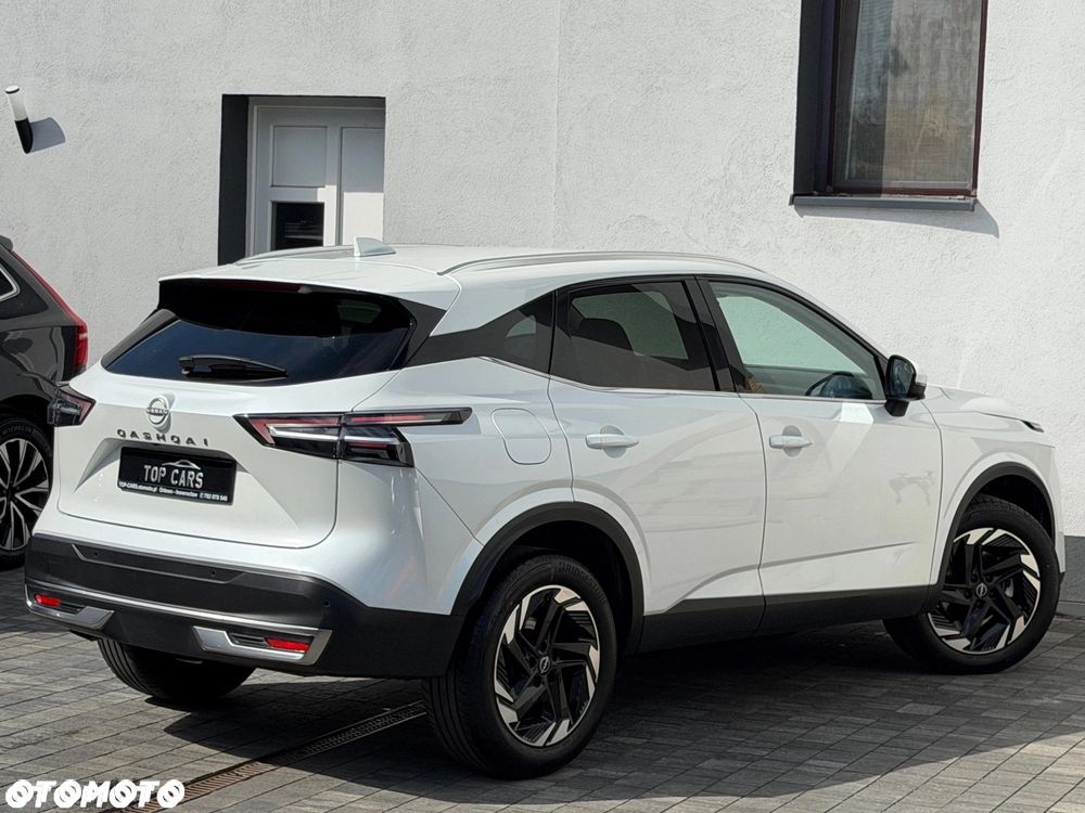 Nissan Qashqai 1.3 DIG-T mHEV N-Connecta Xtronic - 26