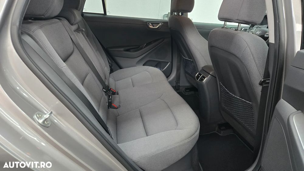 Hyundai IONIQ Plug-in-Hybrid 1.6 GDI Style - 18