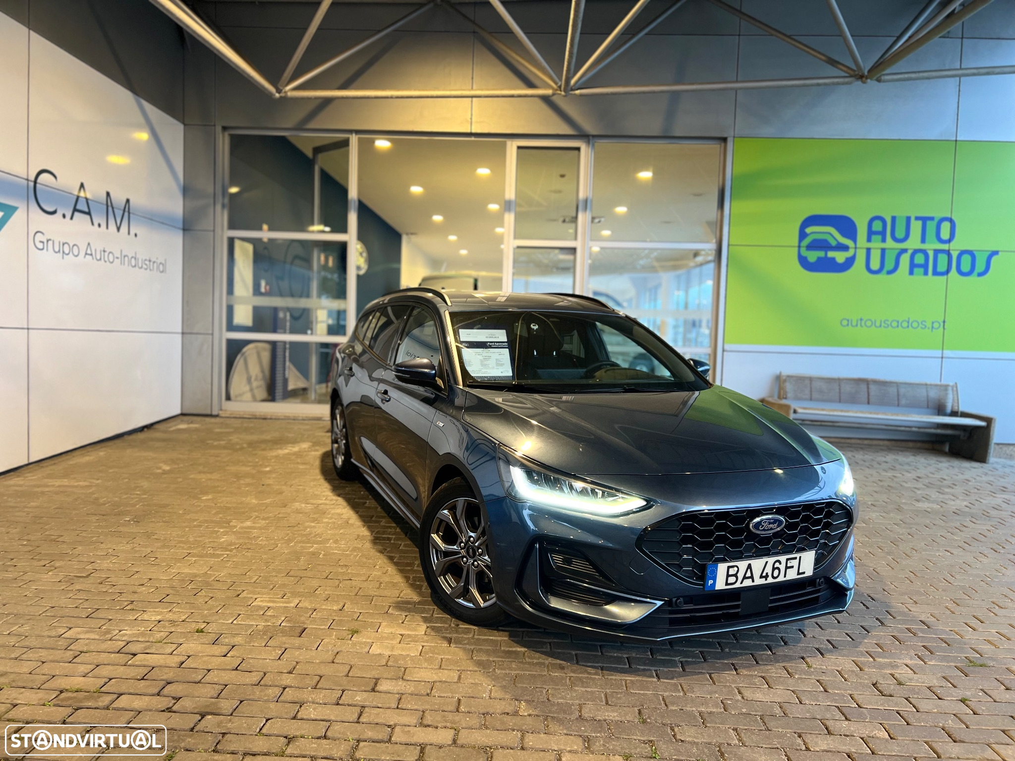 Ford Focus SW 1.0 EcoBoost MHEV ST-Line X - 2