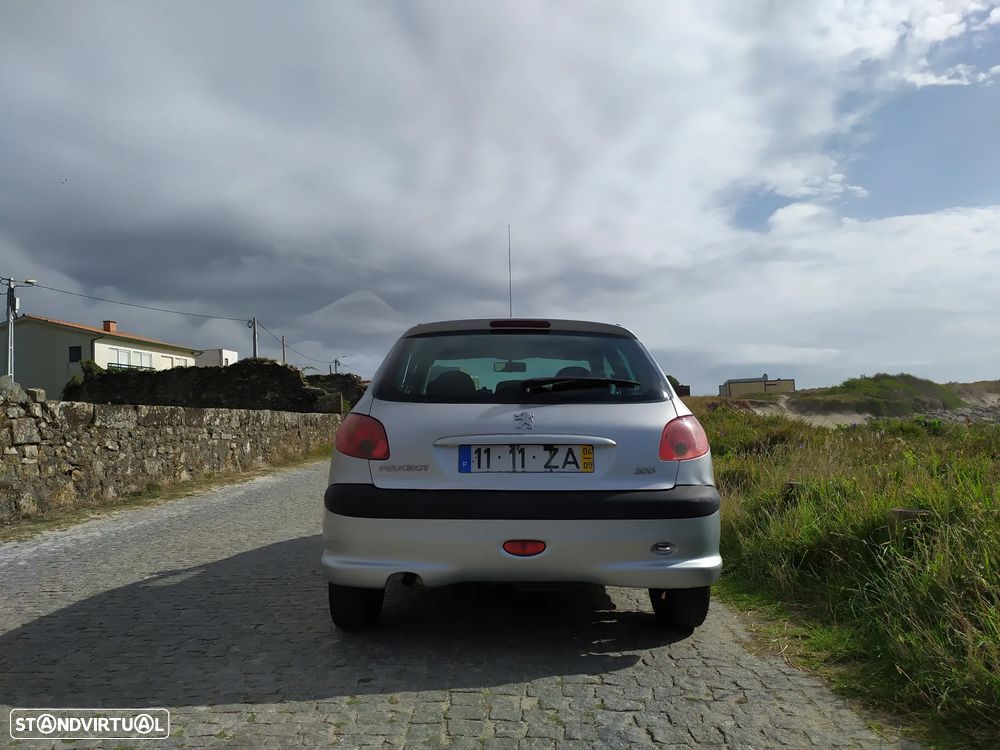 Peugeot 206 1.1 XR - 5