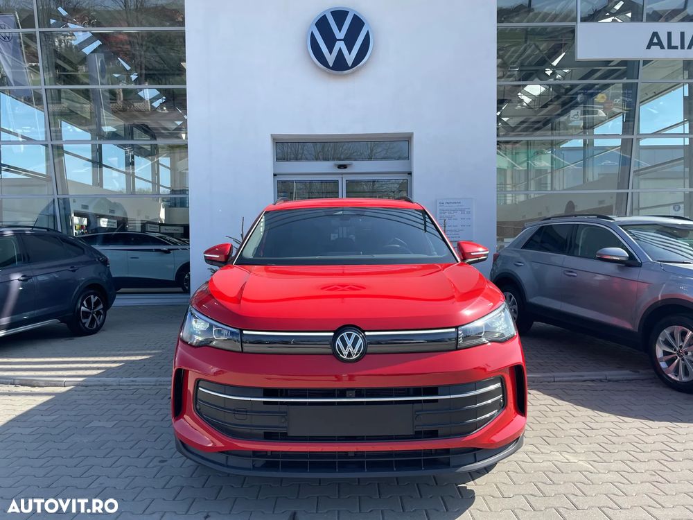 Volkswagen Tiguan - 2