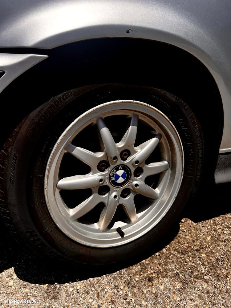 BMW 318 tds Compact - 9