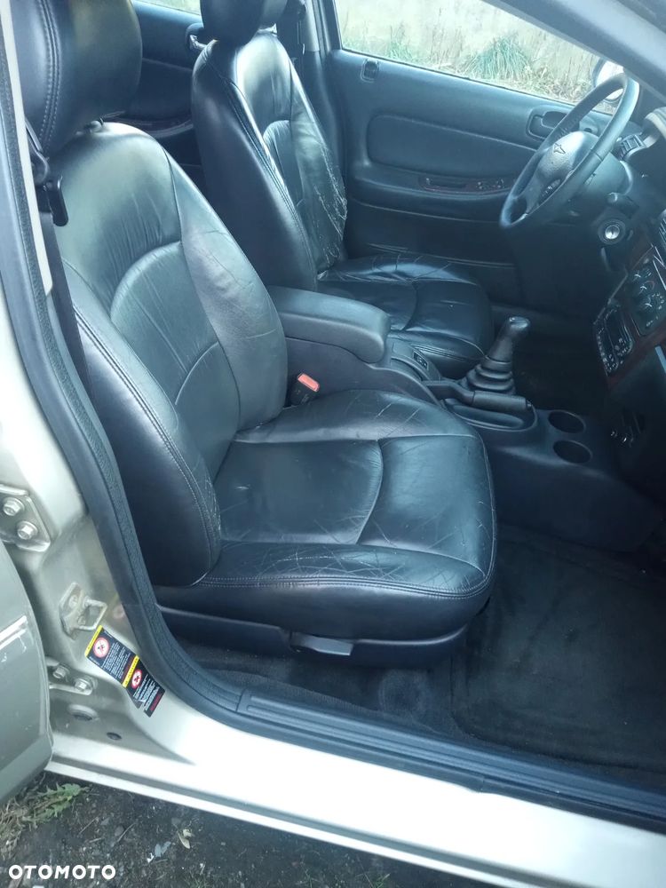 Chrysler Sebring 2.0 LE - 24