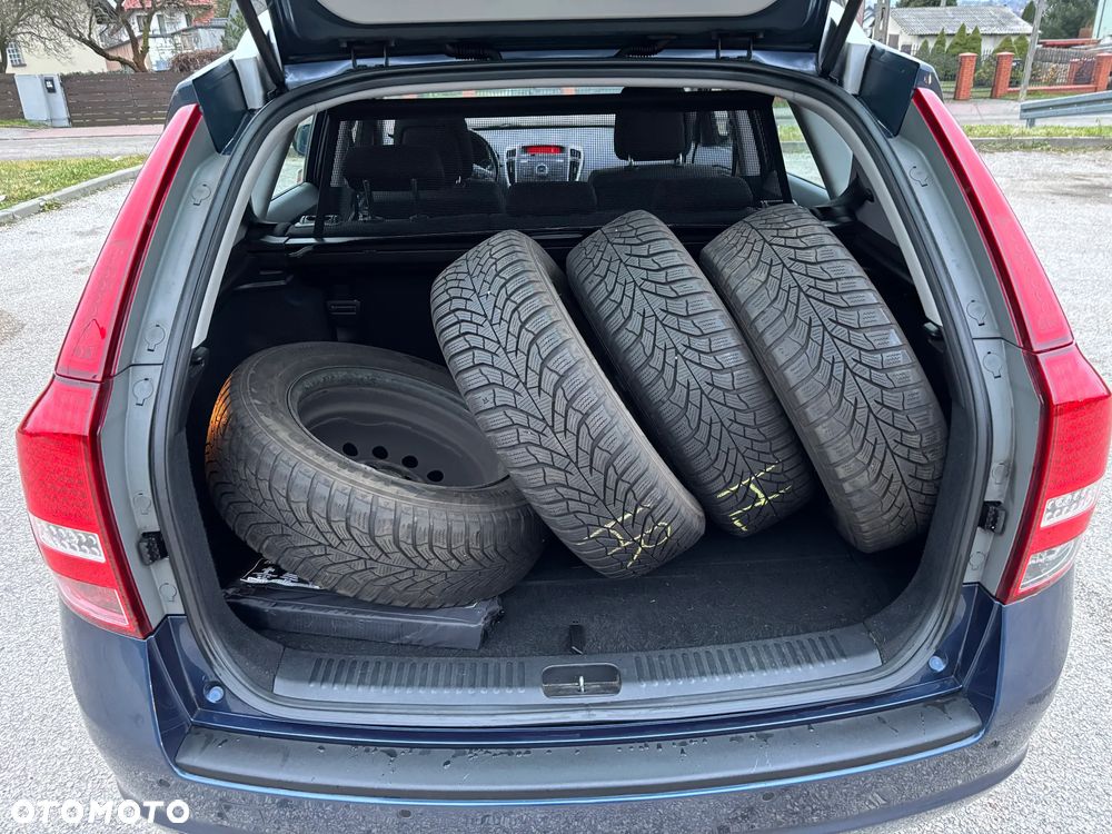 Kia Ceed 1.6 CRDi 90 Spirit - 6