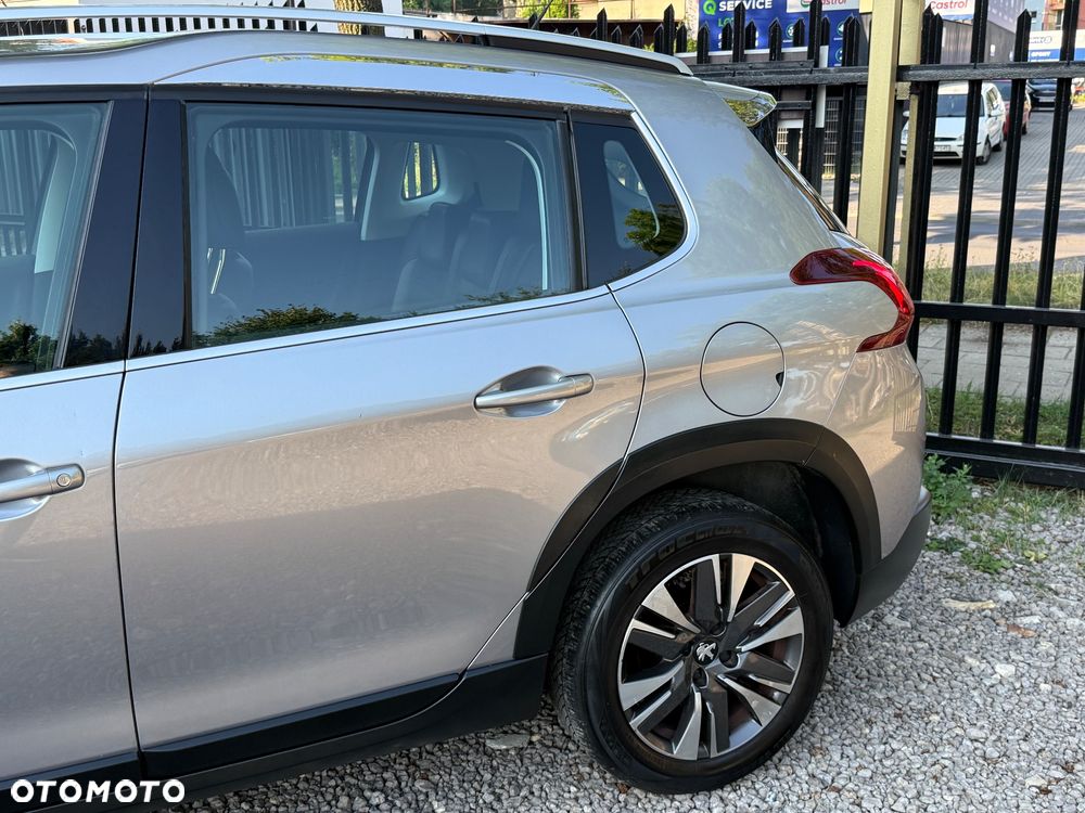 Peugeot 2008 1.2 Pure Tech GPF Crossway S&S - 13