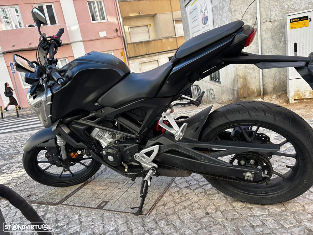Honda CBR - 3