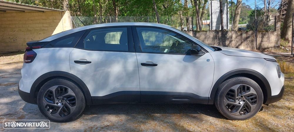 Citroën e-C4 136 YOU - 13