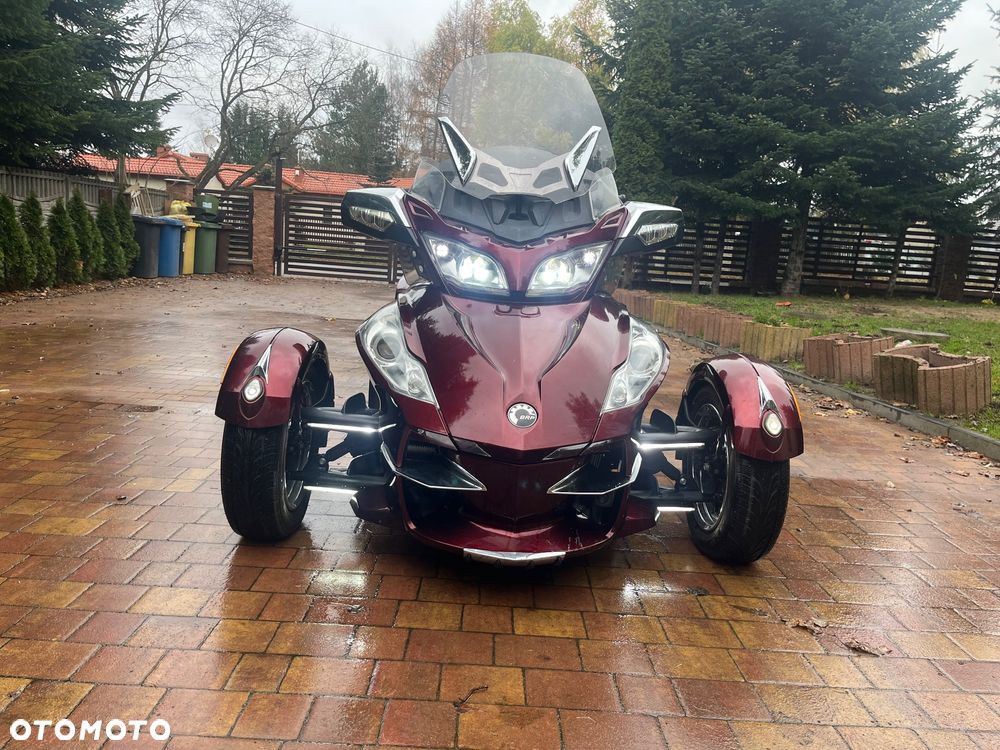 Can-Am Spyder - 4
