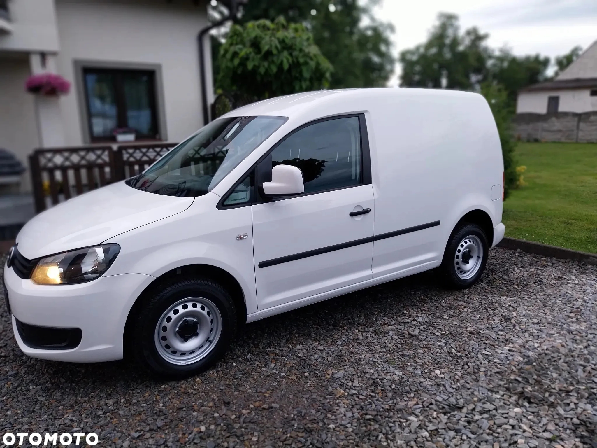 Volkswagen Caddy - 5